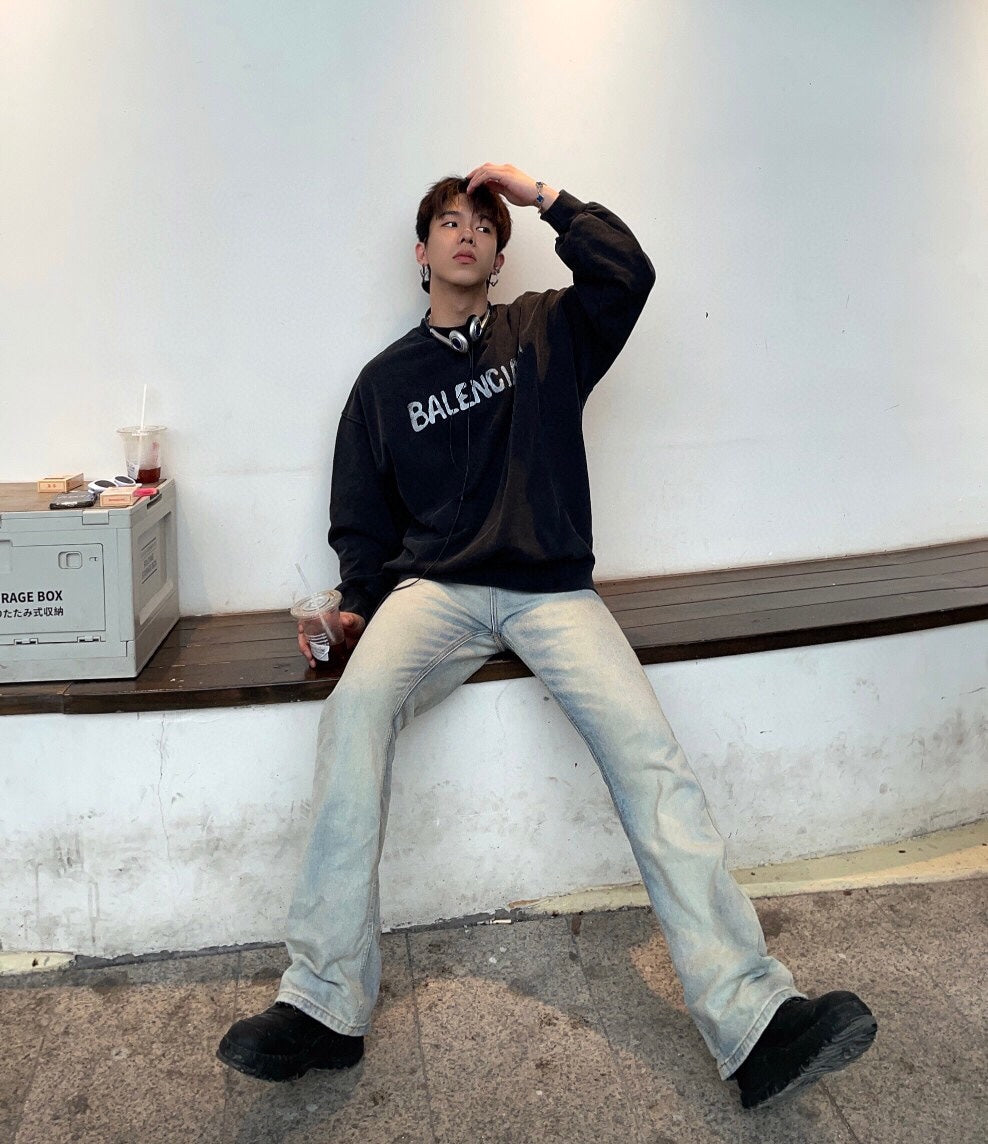 Balenciaga Sweatshirt - Phantom Kicks