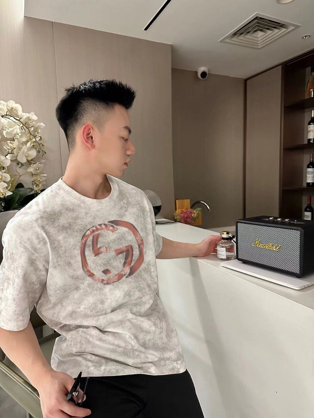 Gucci Distressed Logo T-Shirt - Phantom Kicks