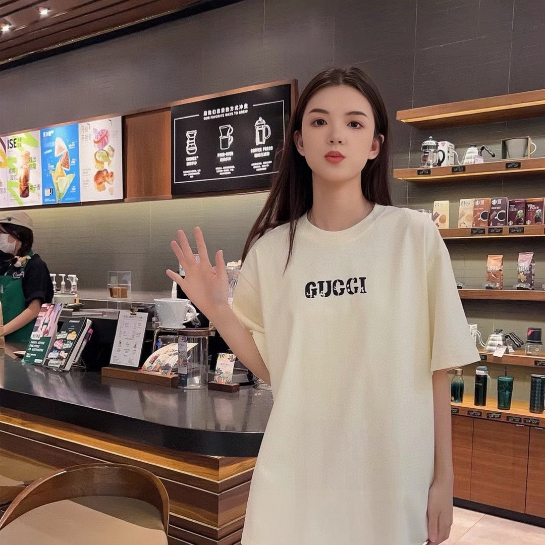 Gucci Vintage Logo T-Shirt (Cream) - Phantom Kicks