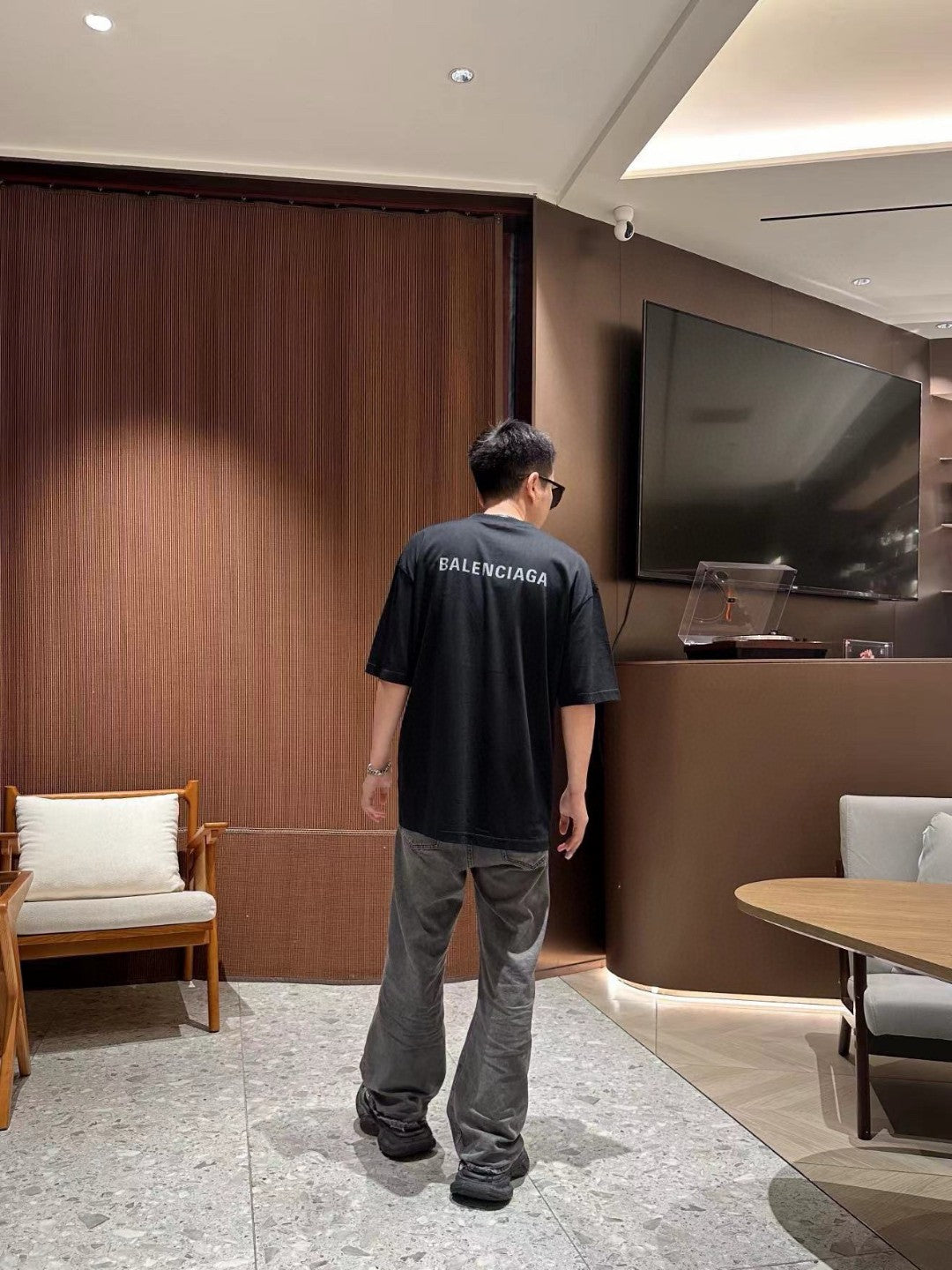 Balenciaga T-Shirt - Phantom Kicks
