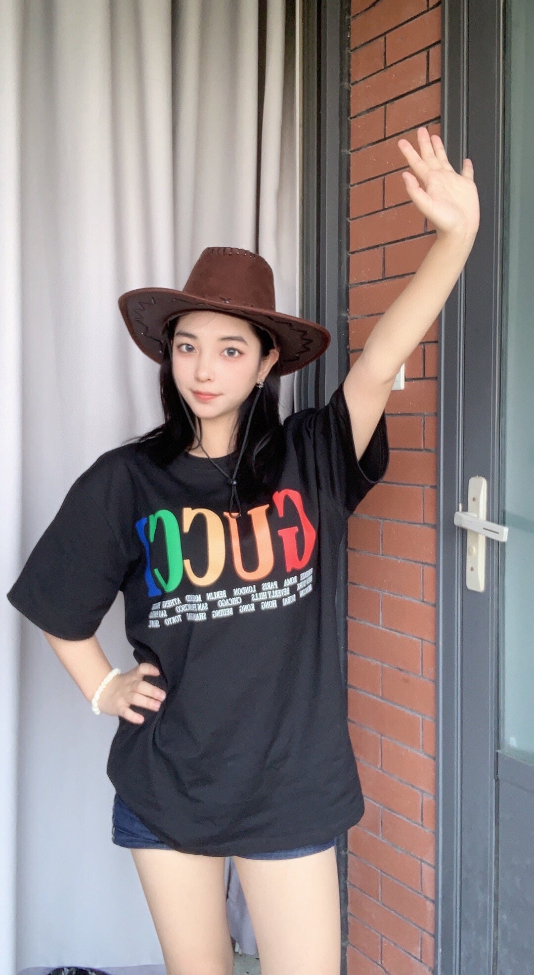 Gucci Cities Block Letter T-Shirt - Phantom Kicks