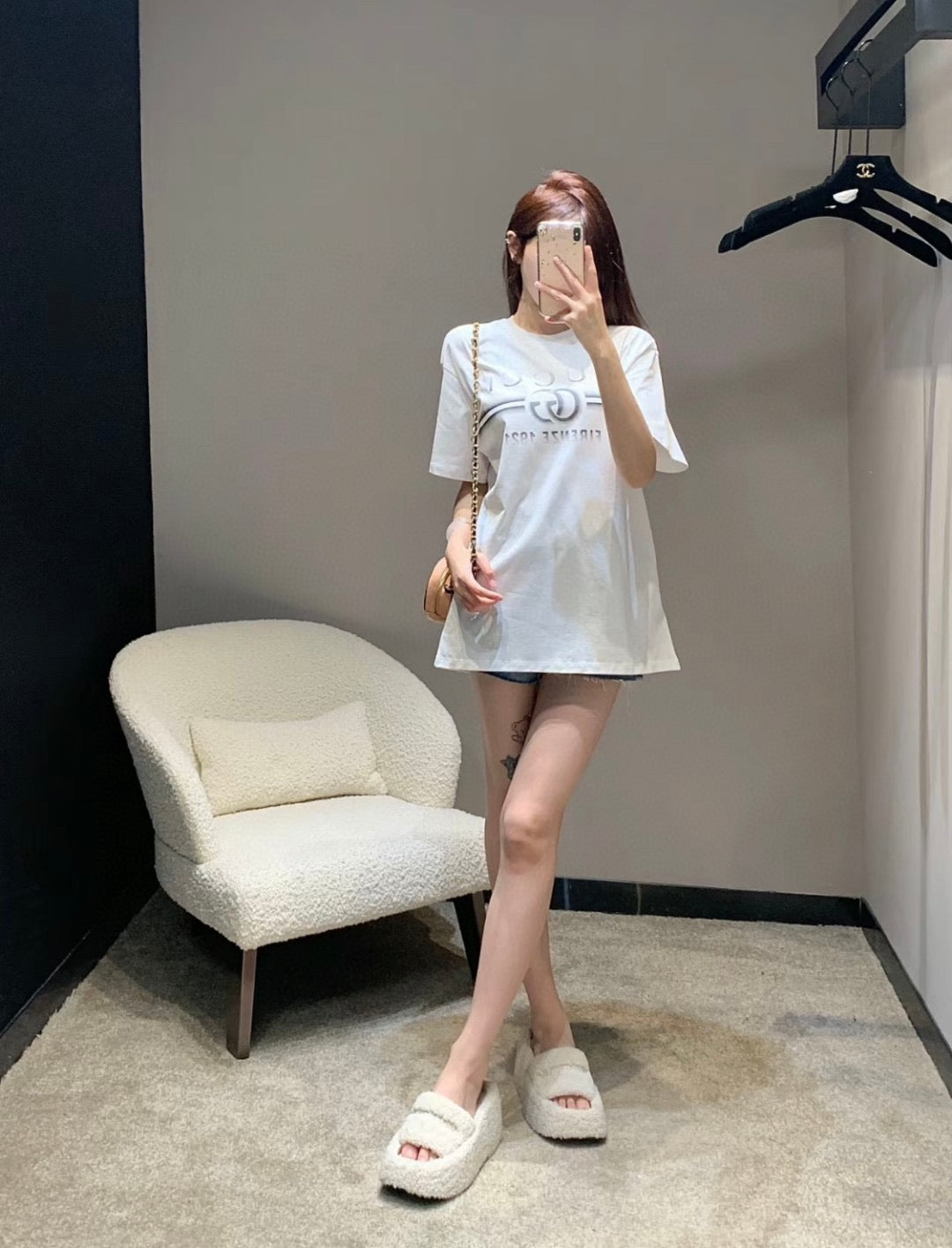 Gucci White T-Shirt with Firenze 1921 Logo - Phantom Kicks