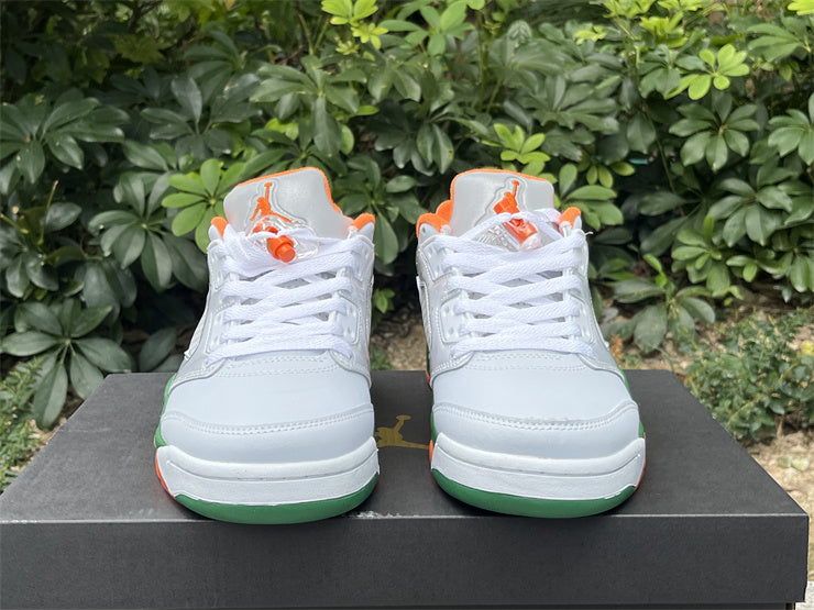 JORDAN 5 Low White/Orange/Green - Phantom Kicks