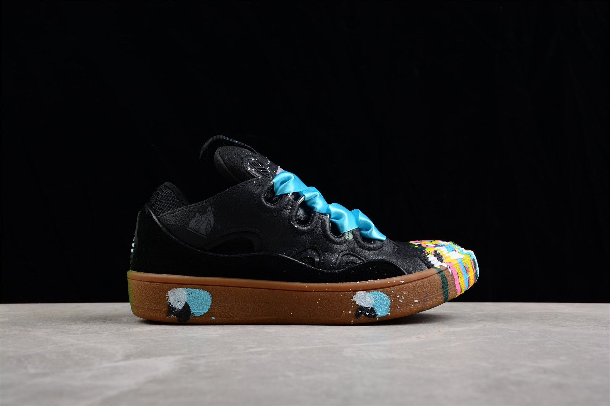 Black Multicolor Low Top Sneakers - Phantom Kicks