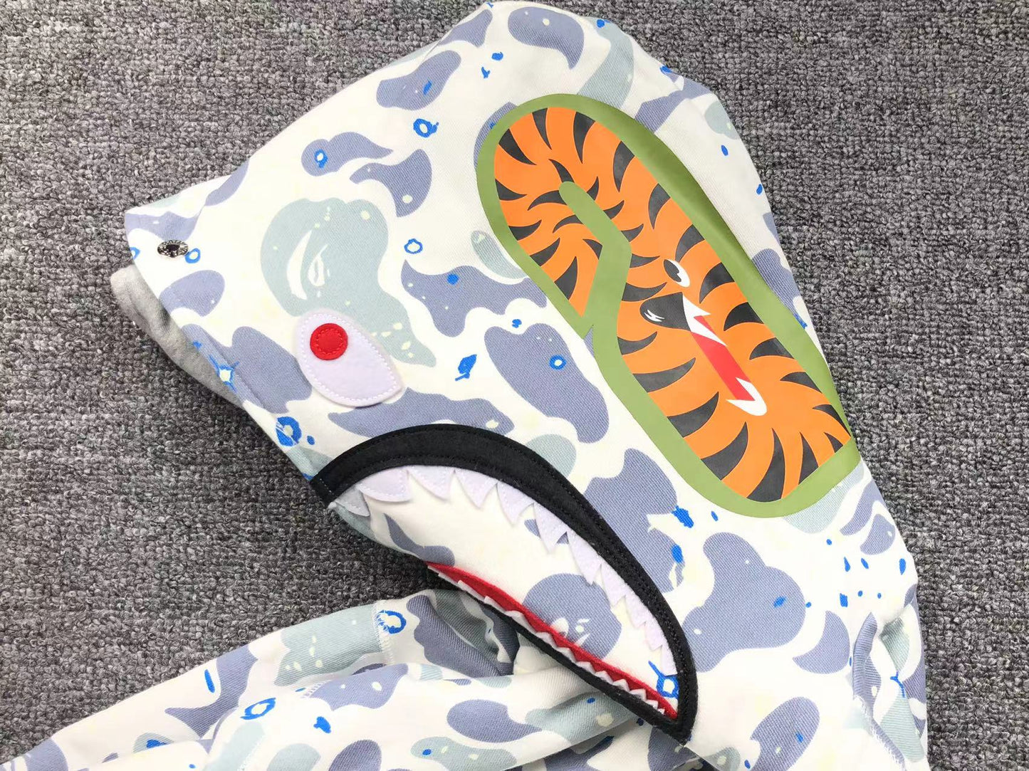 BAPE SPACE CAMO DOUBLE SHARK FULL ZIP HOODIE WHITE - Phantom Kicks