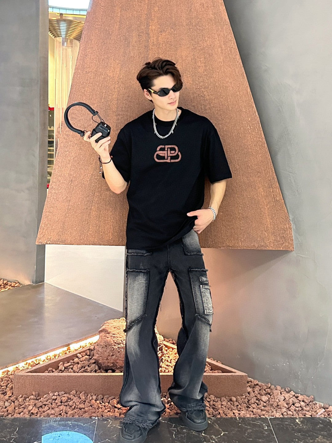 Balenciaga Logo T-Shirt - Phantom Kicks