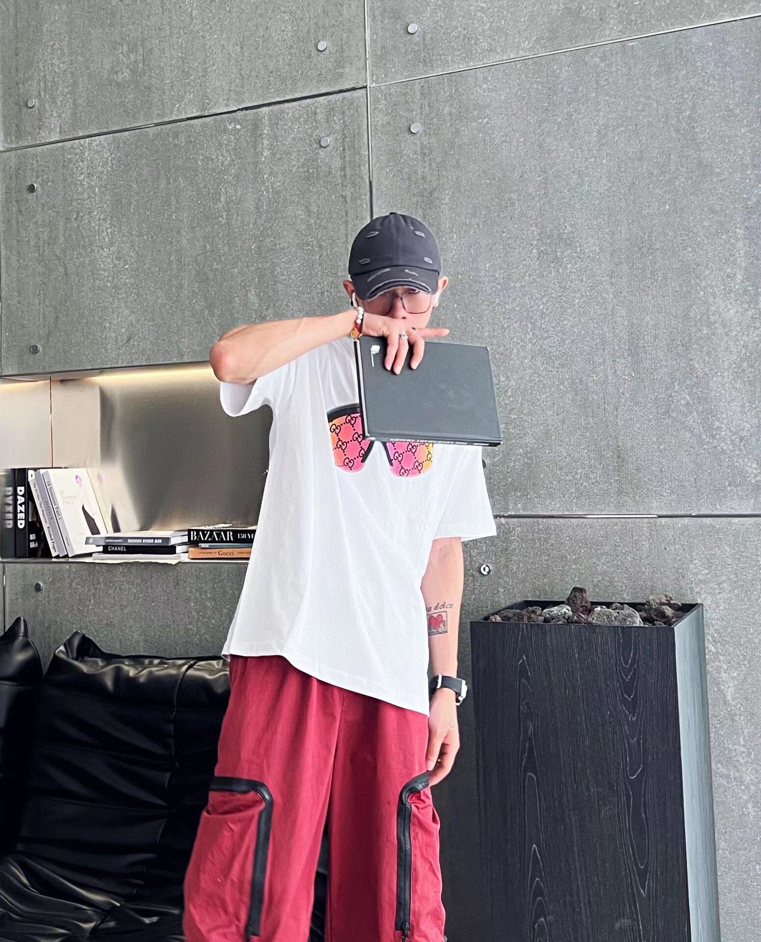 Gucci Sunglasses Graphic T-Shirt - Phantom Kicks