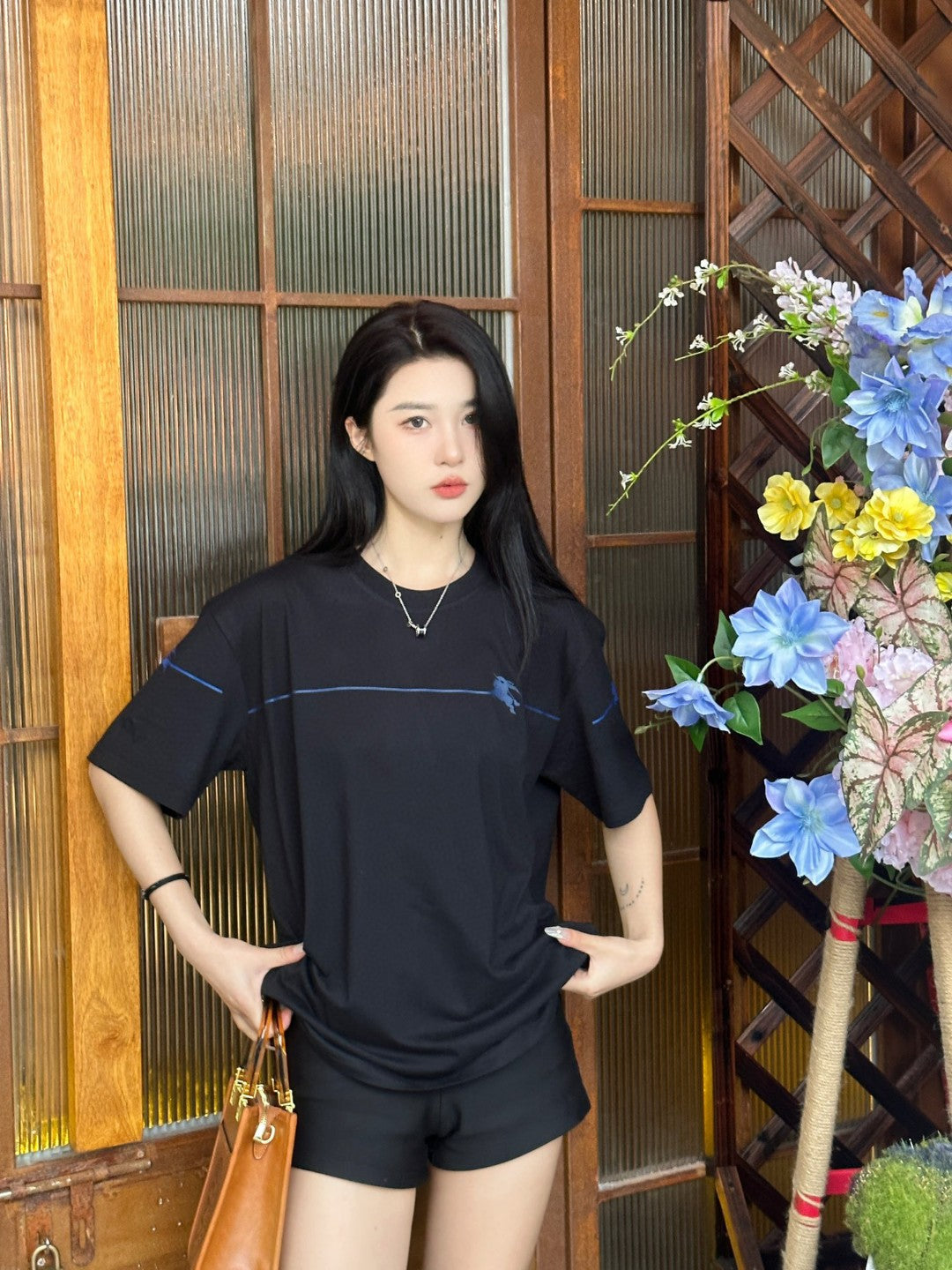 Burberry Equestrian Logo Black T-Shirt - Phantom Kicks