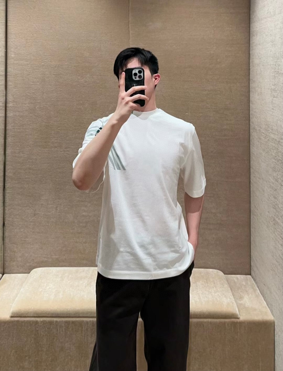 Burberry Check Pattern T-Shirt - Phantom Kicks