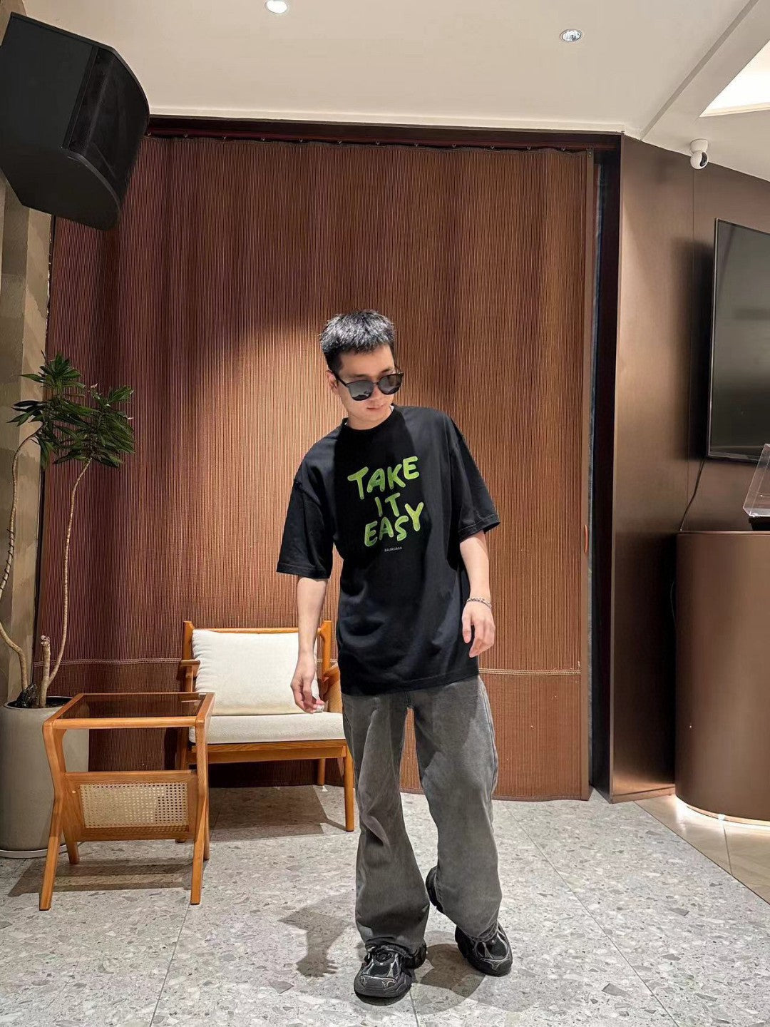 Balenciaga T-Shirt - Phantom Kicks