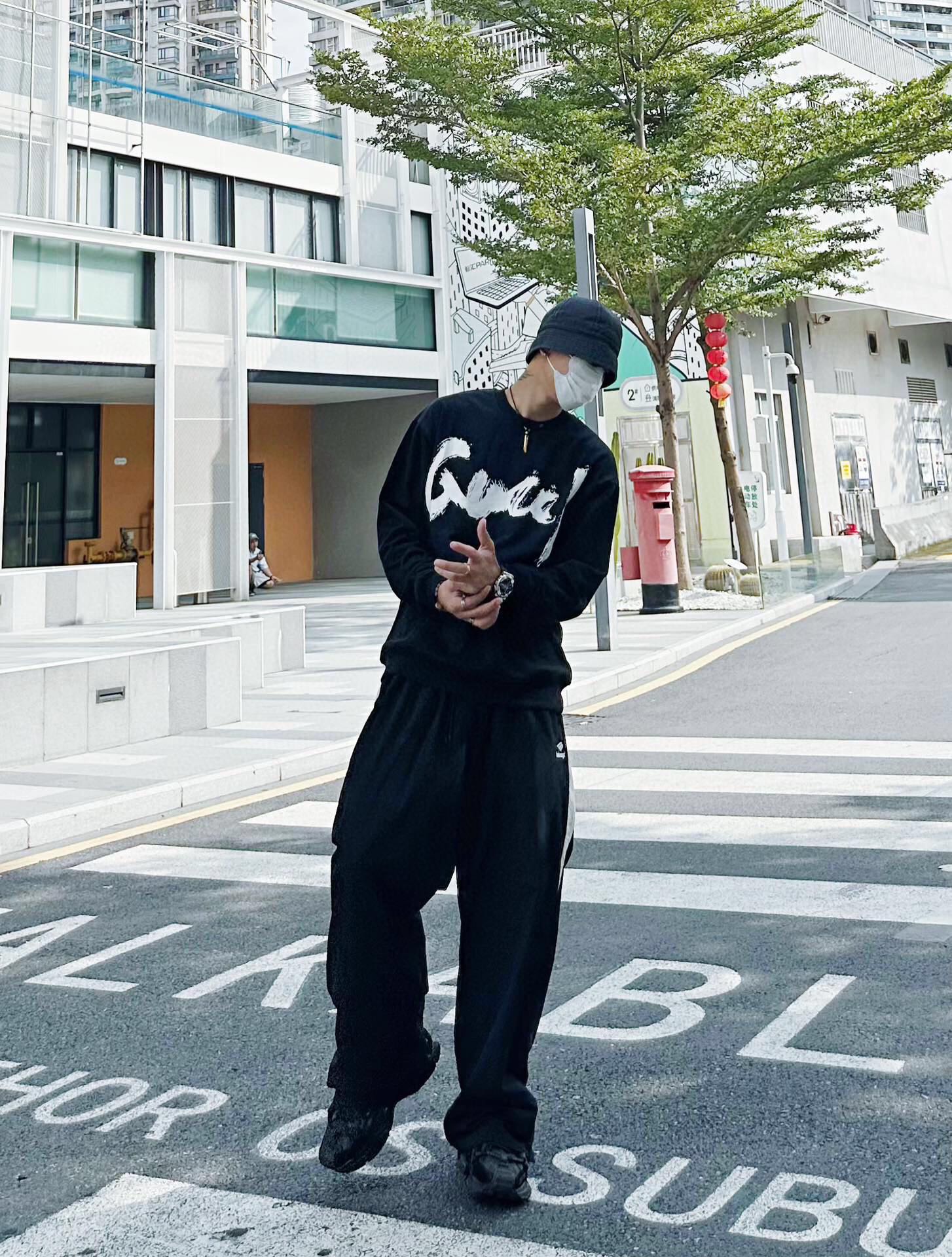 Gucci Sweatshirt - Phantom Kicks