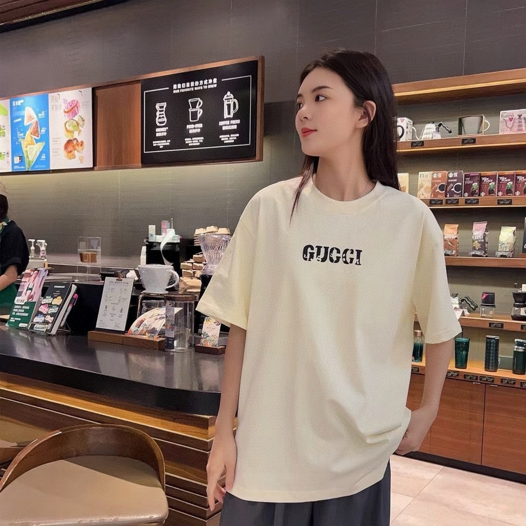 Gucci Vintage Logo T-Shirt (Cream) - Phantom Kicks