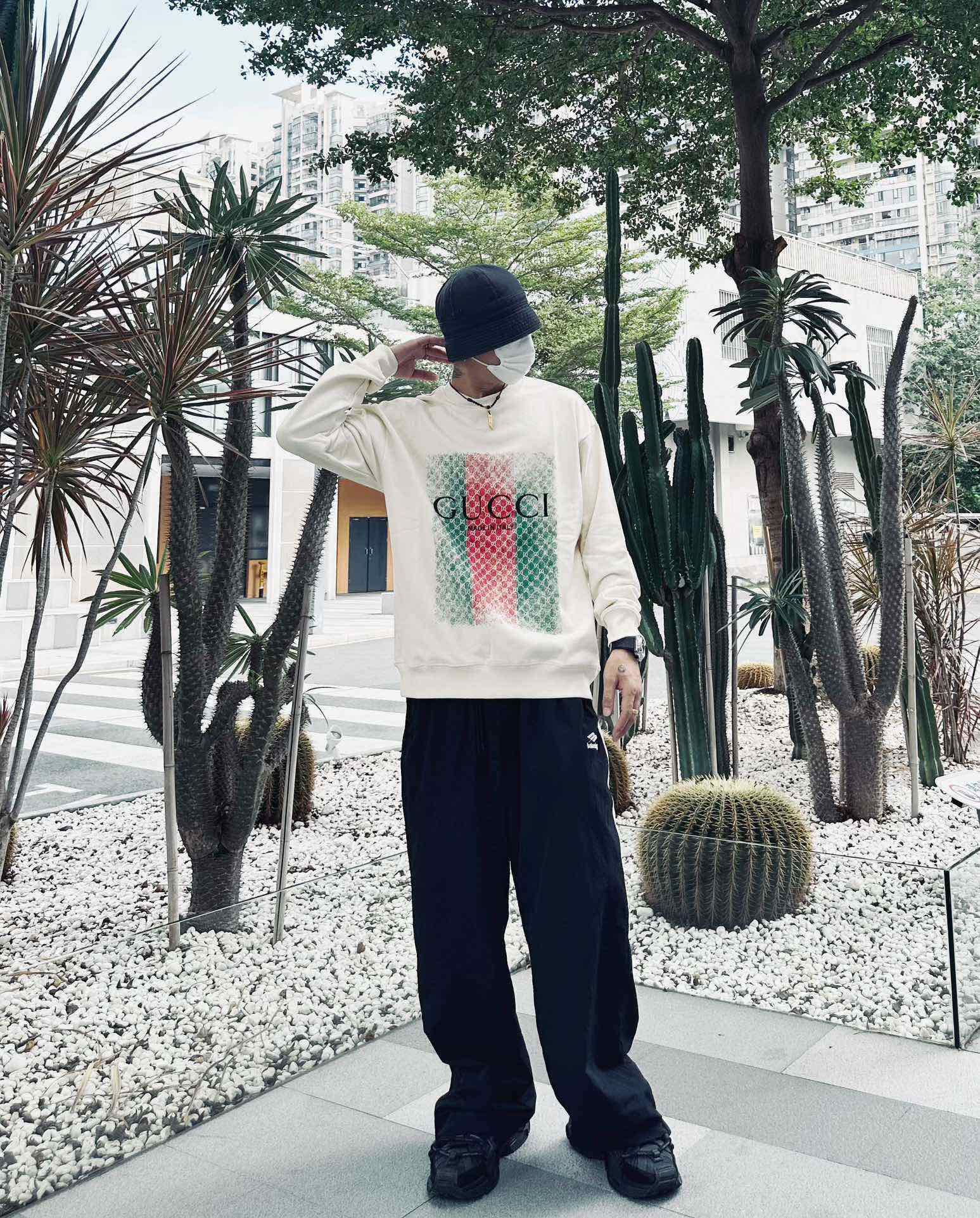 Gucci Sweatshirt - Phantom Kicks
