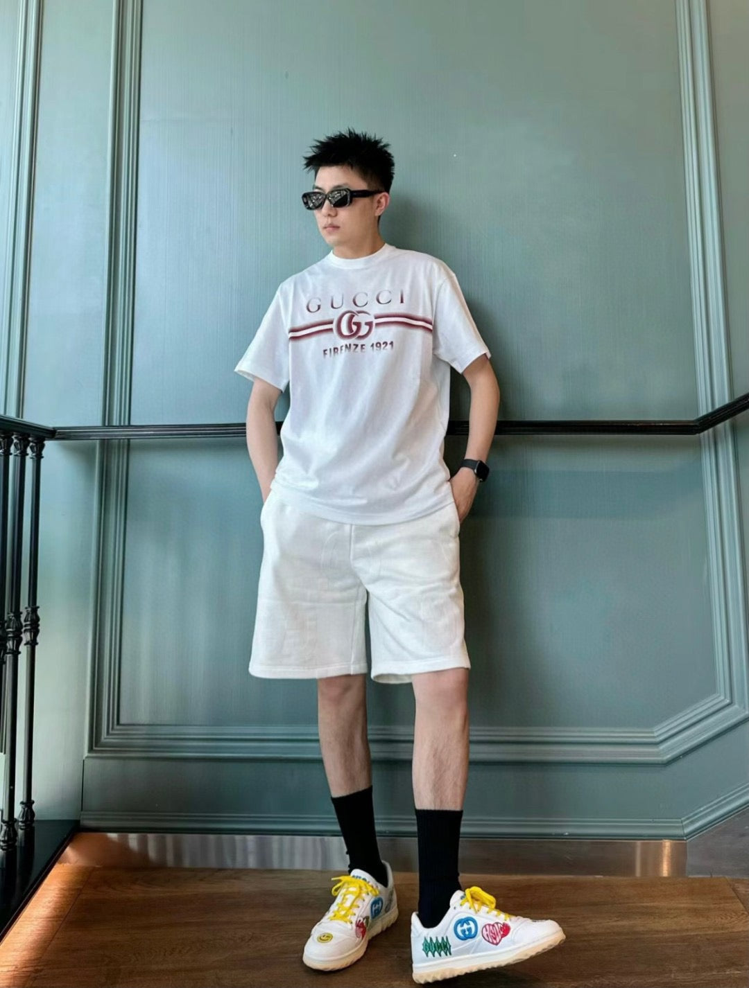 Gucci White T-Shirt with Firenze 1921 Logo - Phantom Kicks