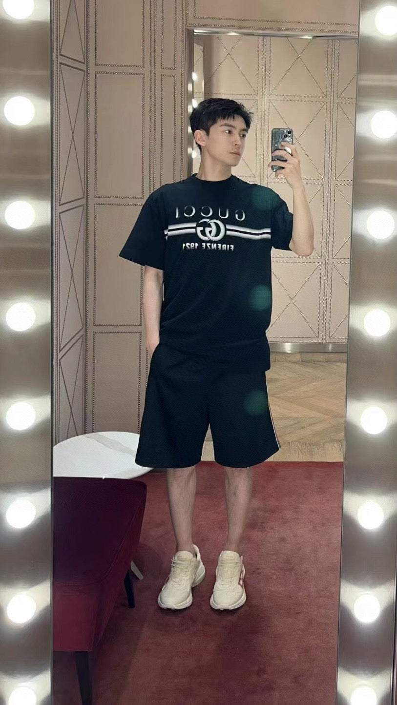 Gucci Black T-Shirt with Firenze 1921 Logo - Phantom Kicks