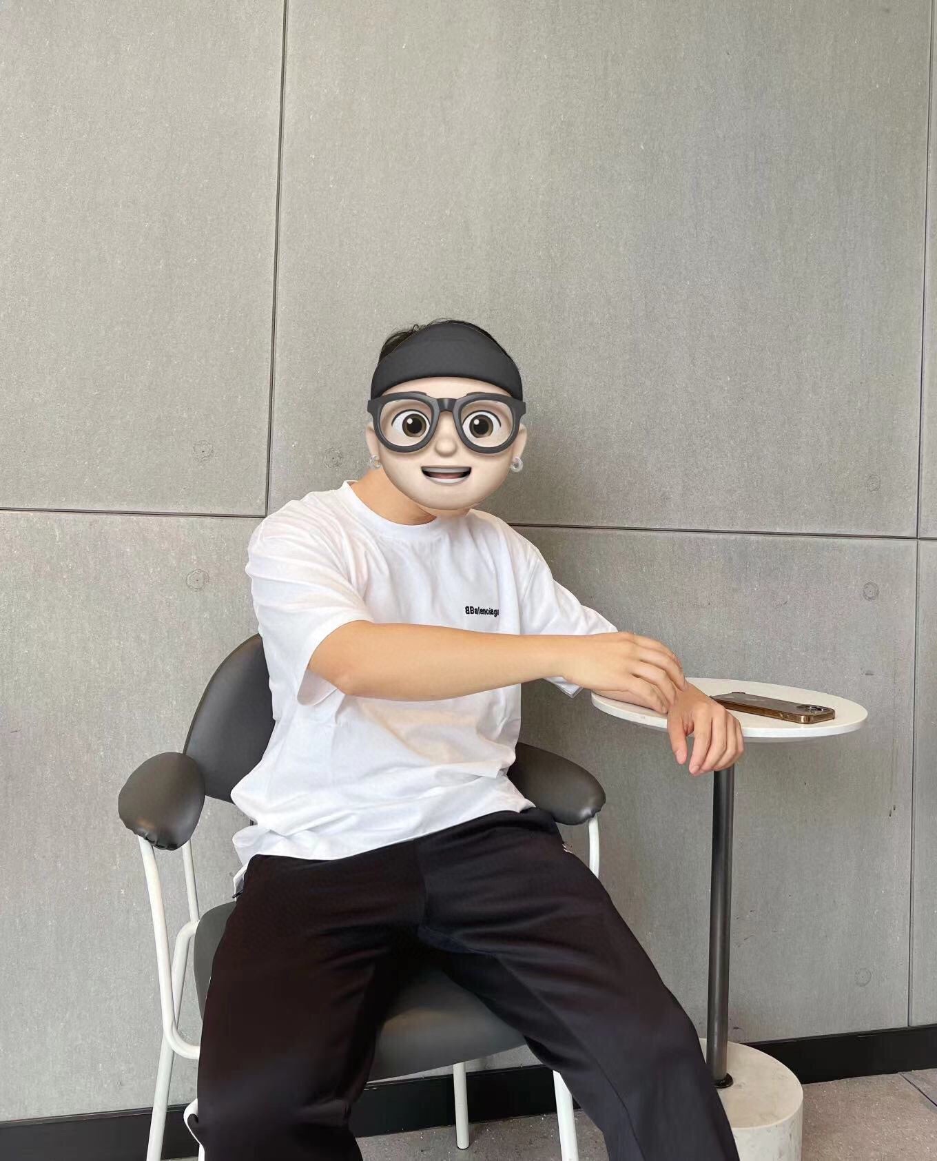 BALENCIAGA MINIMALIST T-SHIRT WHITE - Phantom Kicks