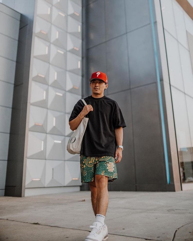 EE Basic Short Green Paisley - Phantom Kicks