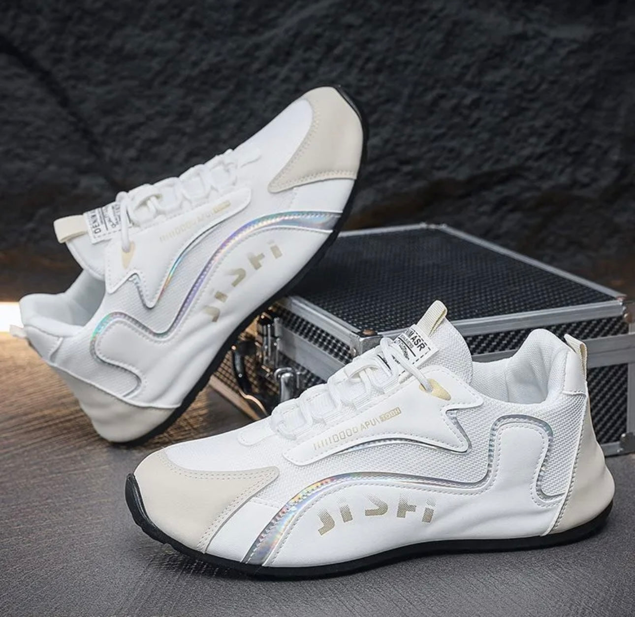 Men's fashionable, lightweight, comfortable, trendy and casual sports shoes, durable, anti slip, strong grip, versatile running shoes - Phantom Kicks