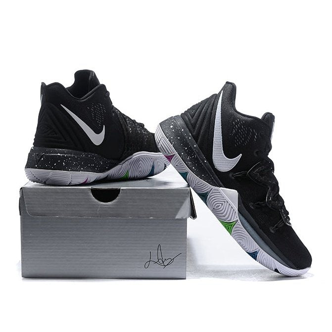 NIKE KYRIE 5 x BLACK MAGIC - Phantom Kicks