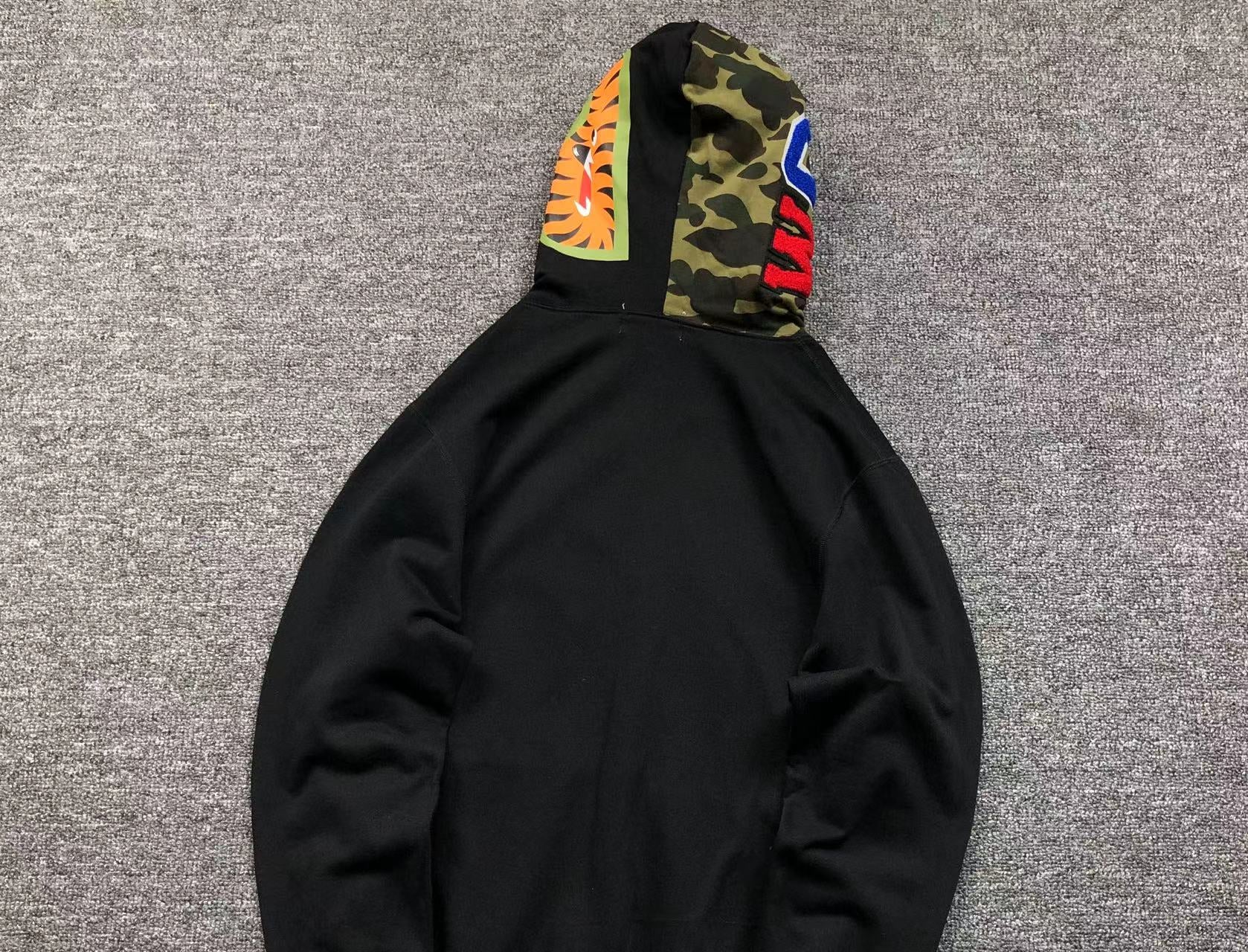 BAPE SHARK FULL ZIP HOODIE BLACK - Phantom Kicks