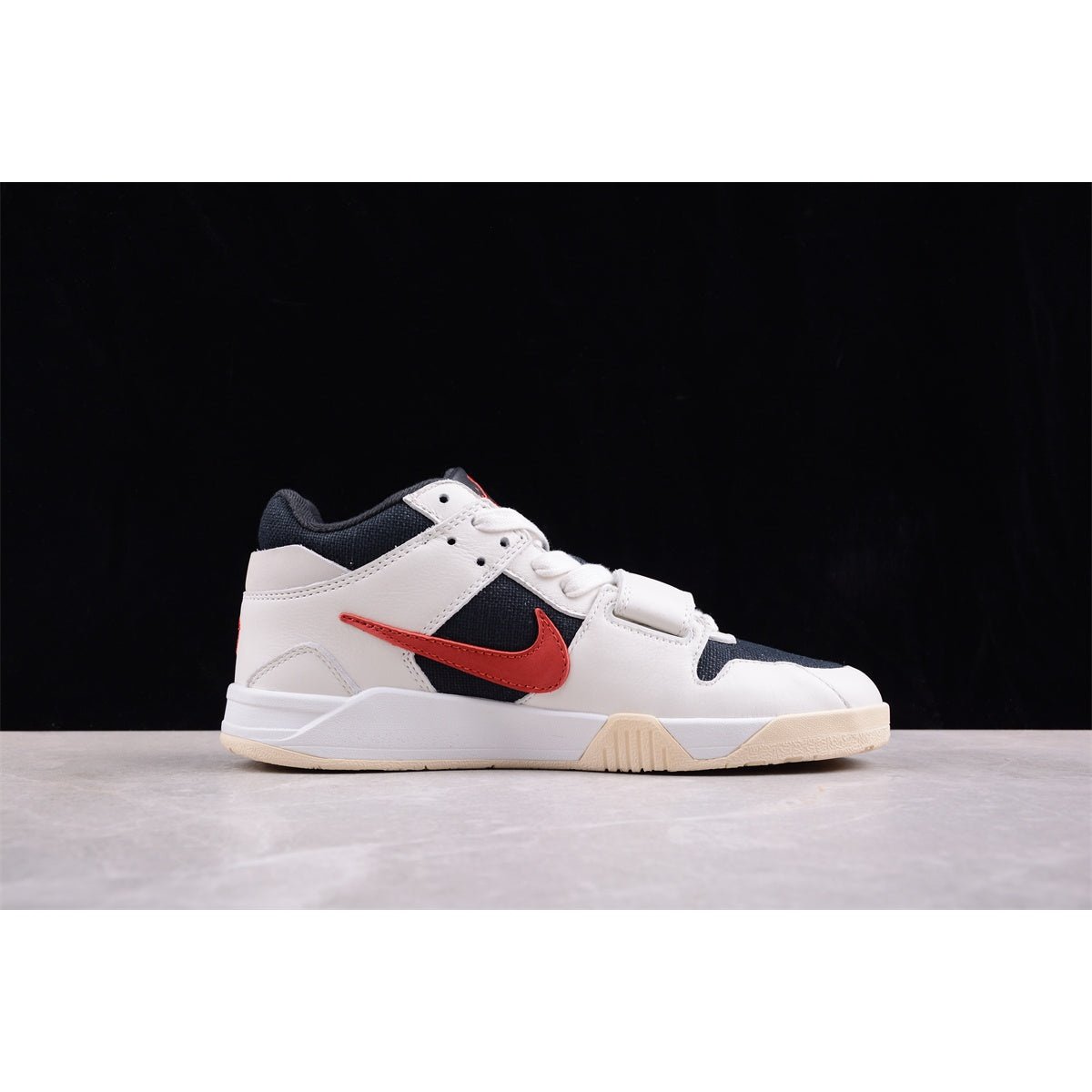 JORDAN JUMPMAN JACK TR x UNIVERSITY RED - Phantom Kicks