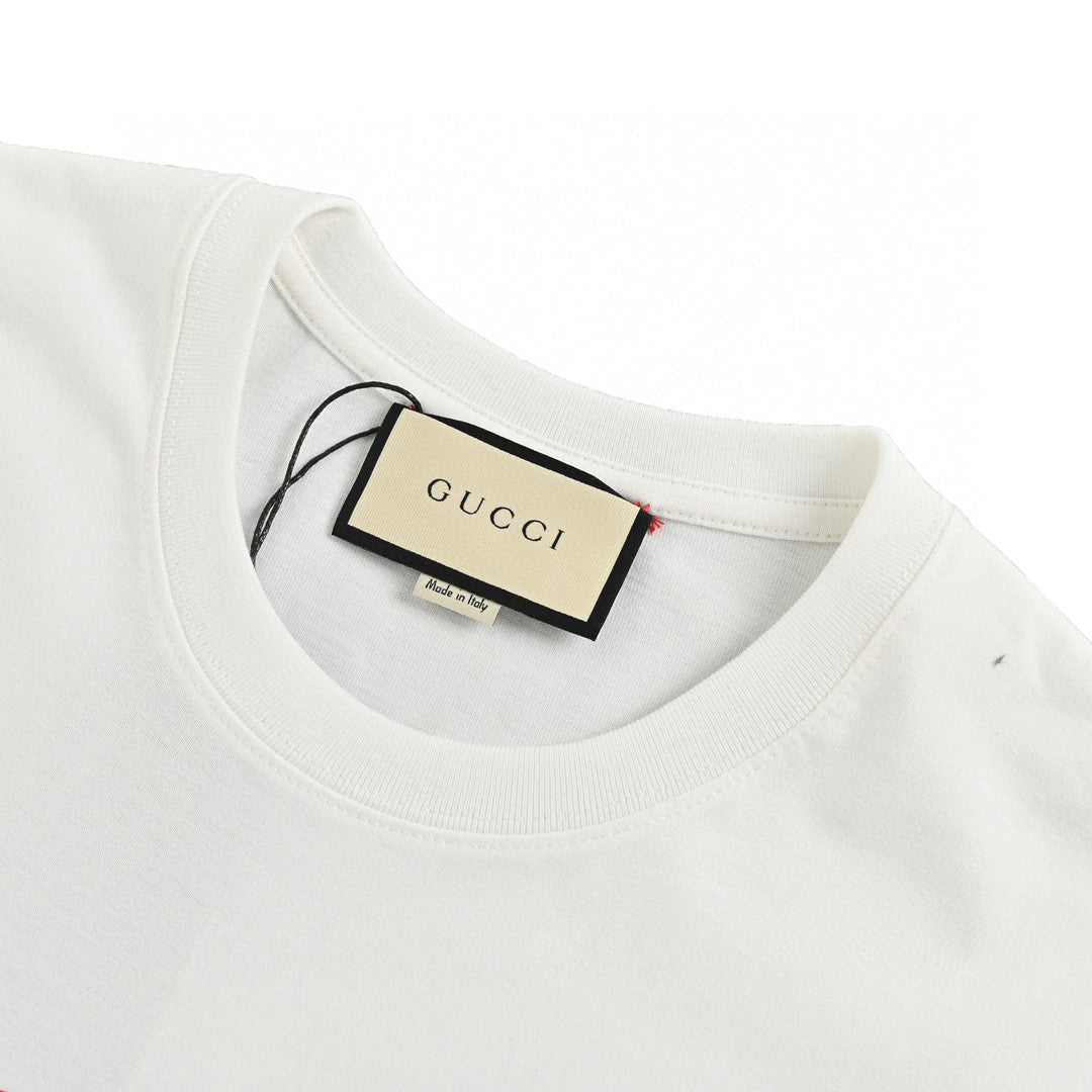Gucci White T-Shirt with Overlapping Logo - Phantom Kicks