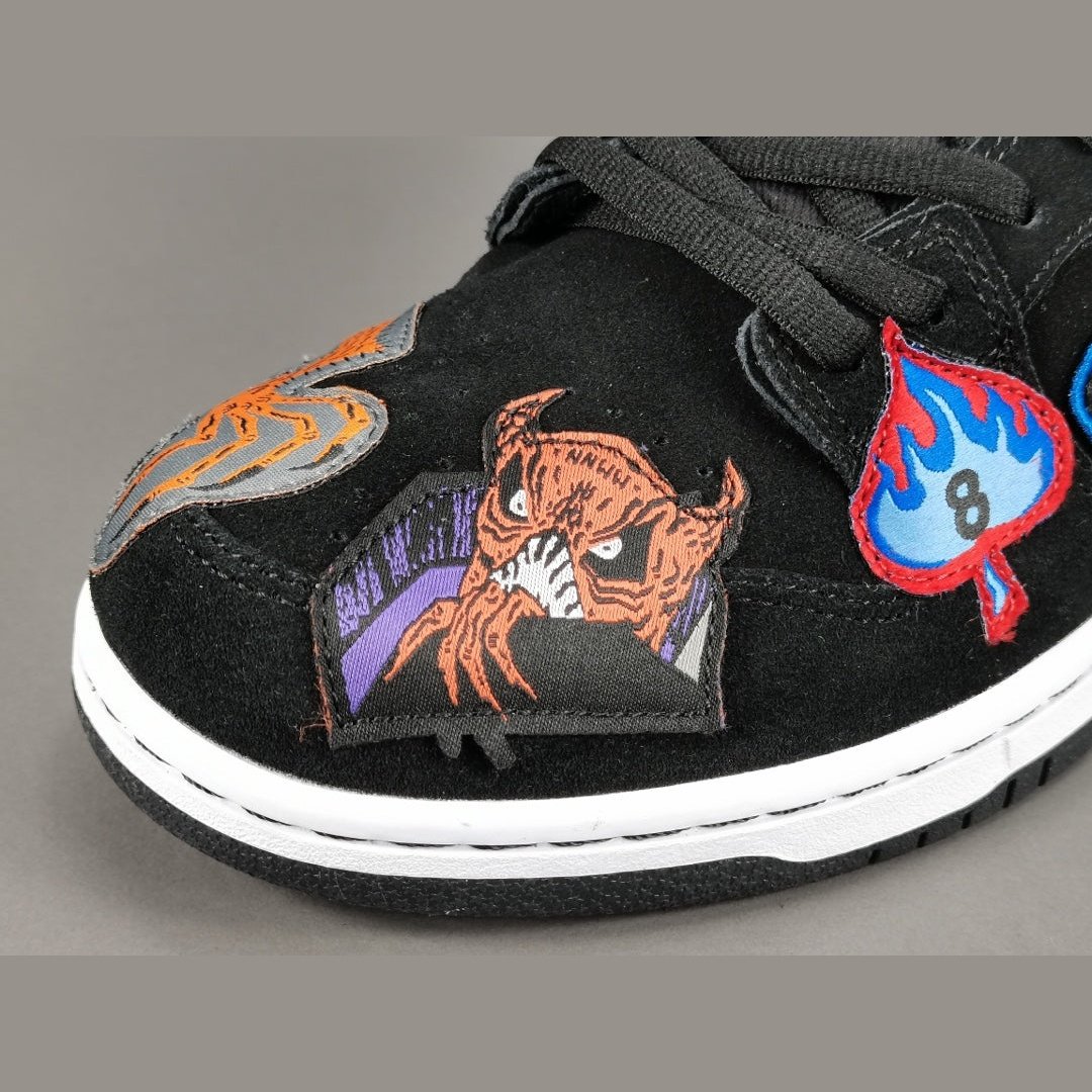 NIKE SB DUNK LOW PRO x NECKFACE - Phantom Kicks