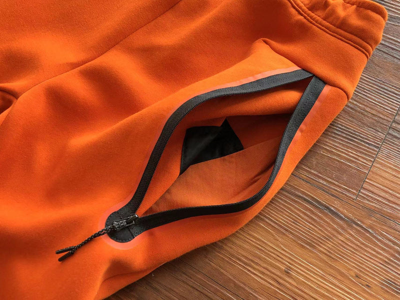 NIKE TECH FLEECE PANTS x CAMPFIRE ORANGE - Phantom Kicks
