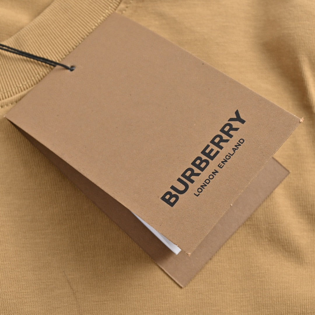 Burberry T-Shirt - Embroidered Knight Logo - Phantom Kicks