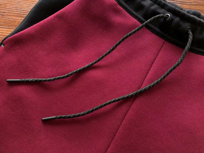 NIKE TECH FLEECE PANTS x DARK BEETROOT/PHANTOM - Phantom Kicks