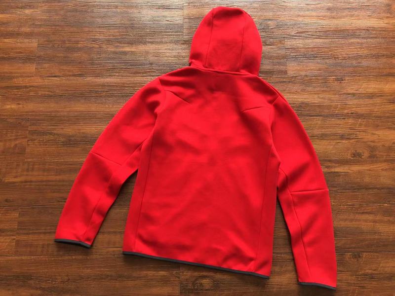 NIKE TECH FLEECE HOODIE x UNIVERSITY RED - Phantom Kicks