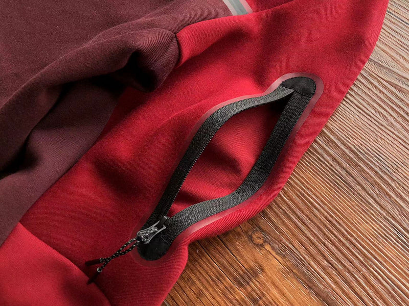 NIKE TECH FLEECE HOODIE x BERRY/POMEGRANATE - Phantom Kicks