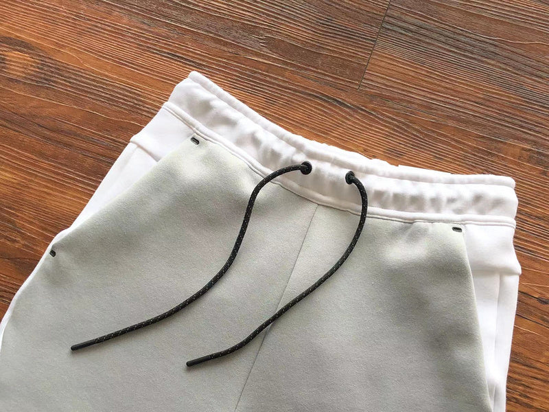 NIKE TECH FLEECE PANTS x WHITE/GREY - Phantom Kicks