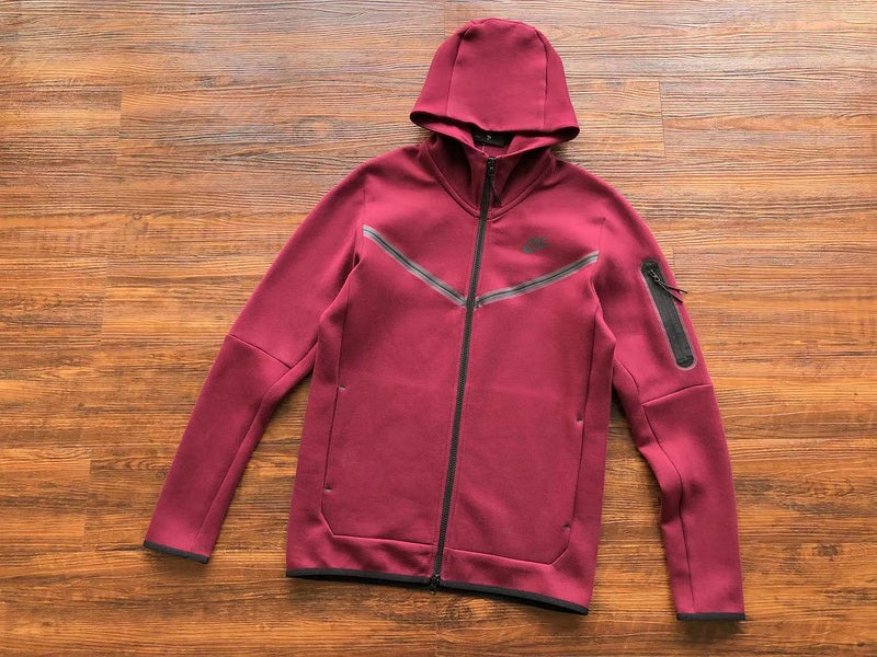 NIKE TECH FLEECE HOODIE x BURGUNDY - Phantom Kicks