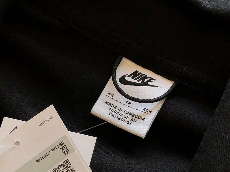 NIKE TECH FLEECE HOODIE x BLACK/DARK SMOKE GREY - Phantom Kicks
