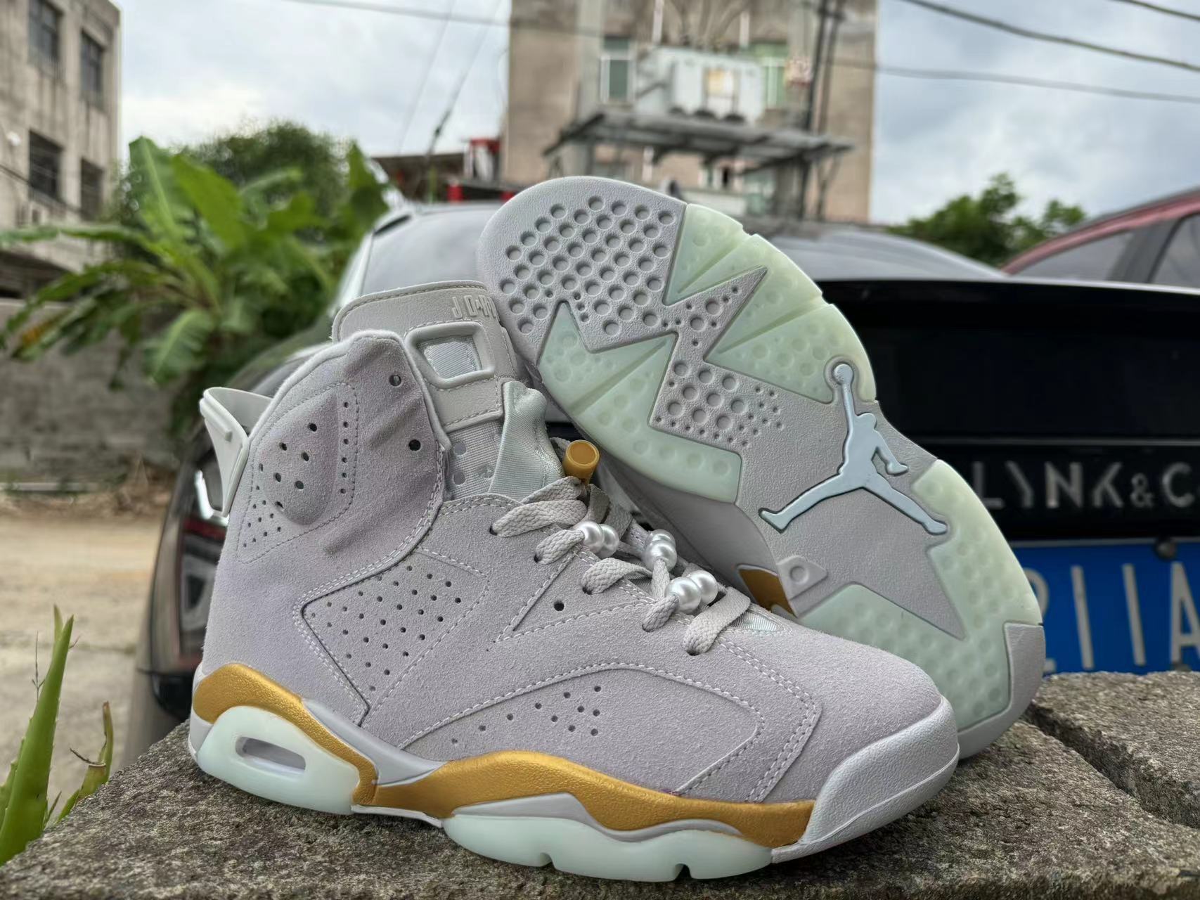 Jordan 6 "Gold Hoops" - Phantom Kicks