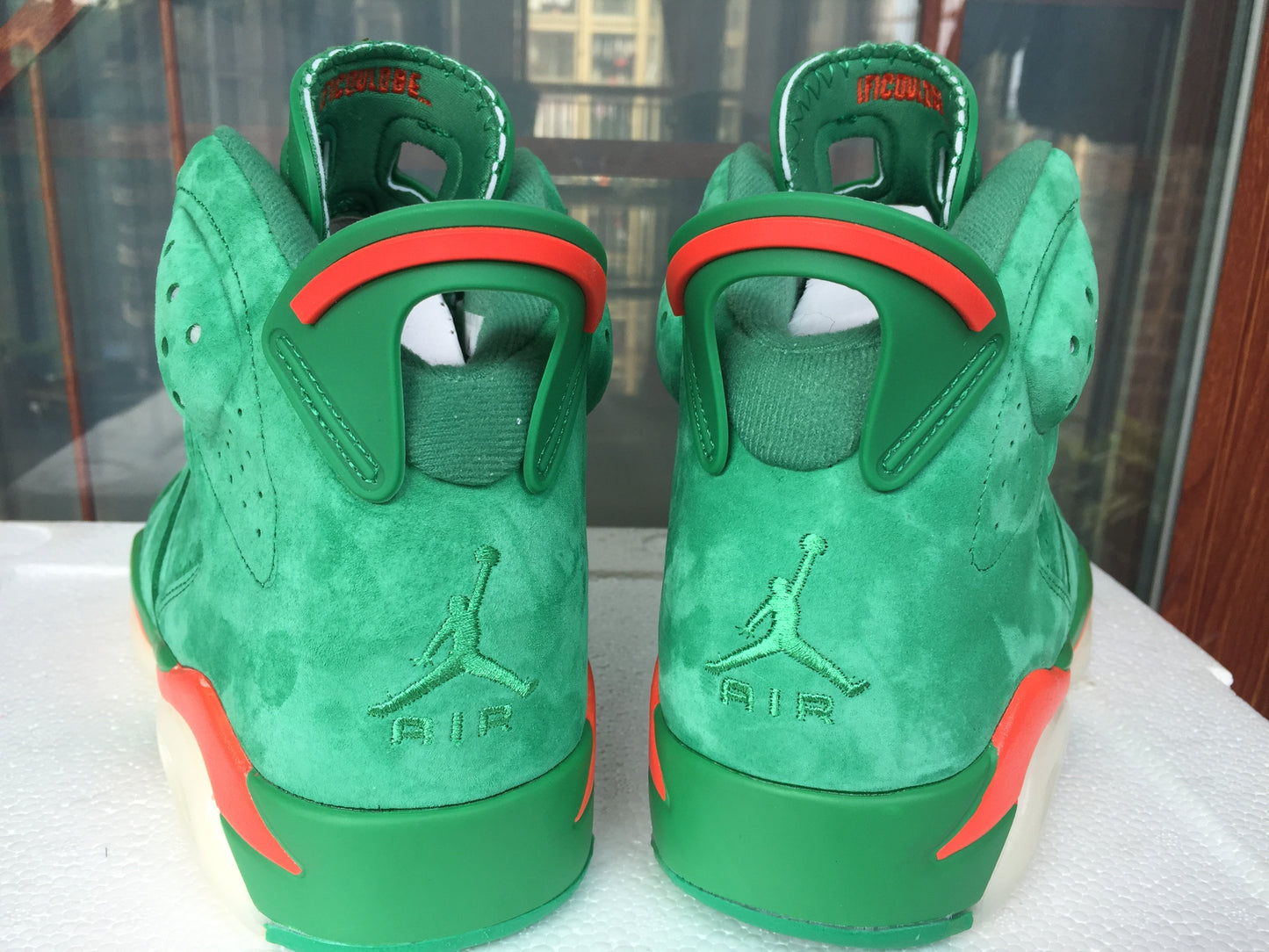 Jordan 6 Retro "Gatorade Green" - Phantom Kicks