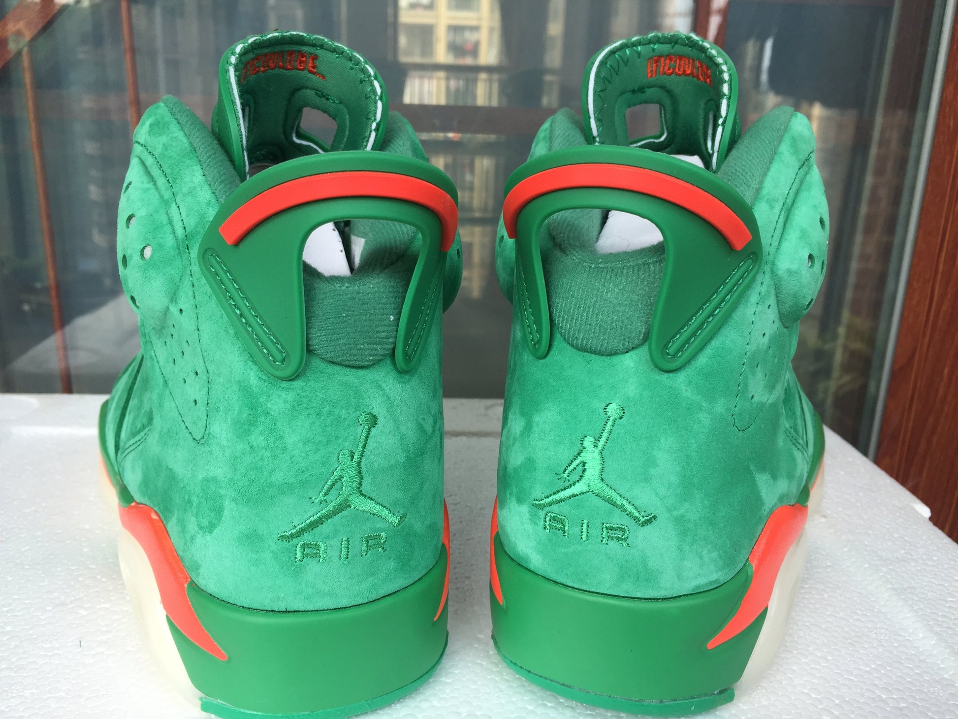 Jordan 6 Retro "Gatorade Green" - Phantom Kicks