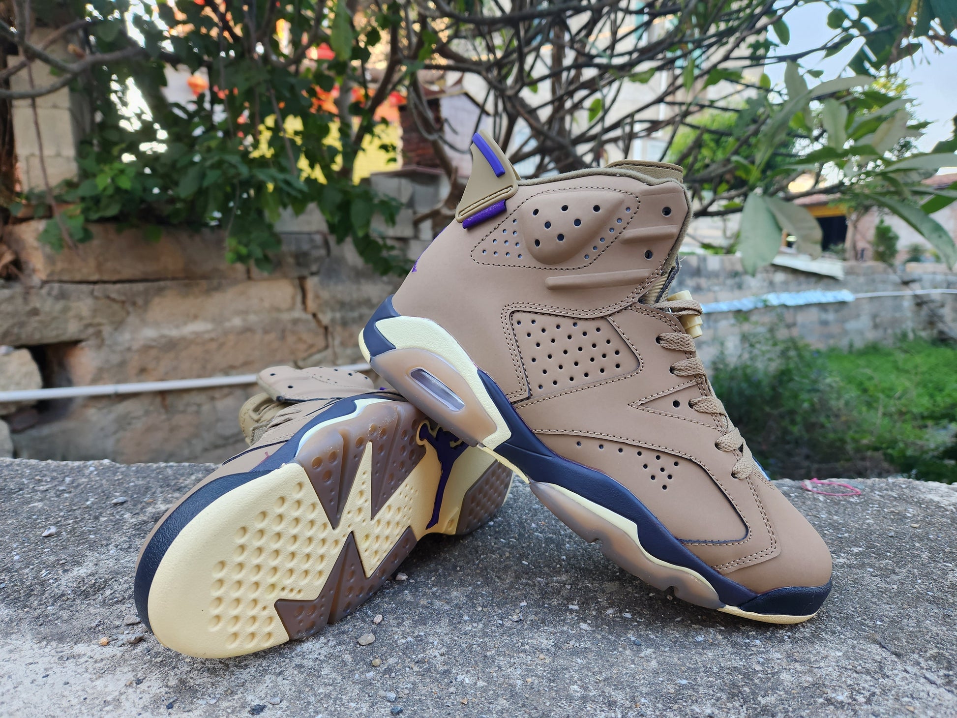 Jordan 6 "Travis Scott British Khaki" - Phantom Kicks