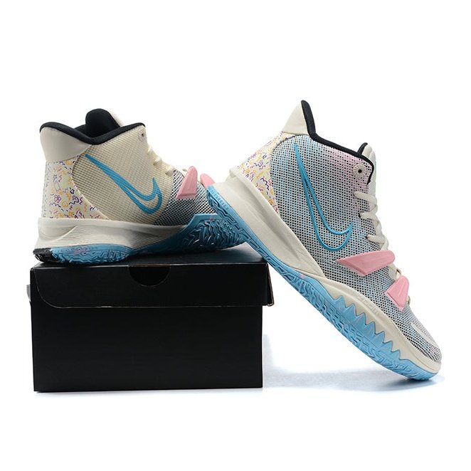 NIKE KYRIE 7 x PALE IVORY - Phantom Kicks