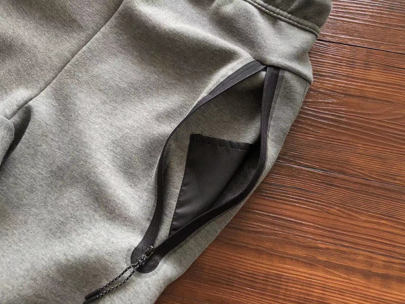 NIKE TECH FLEECE PANTS x WOLF GREY - Phantom Kicks