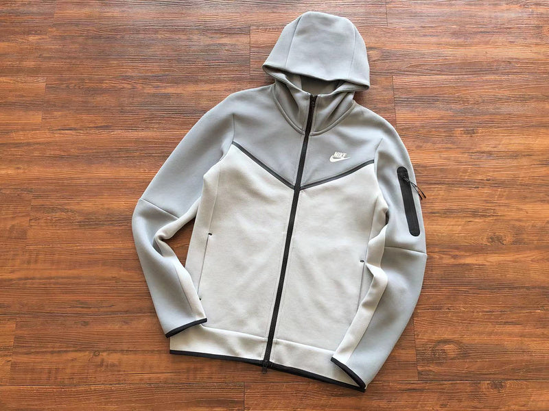 NIKE TECH FLEECE HOODIE x GREY/WHITE - Phantom Kicks