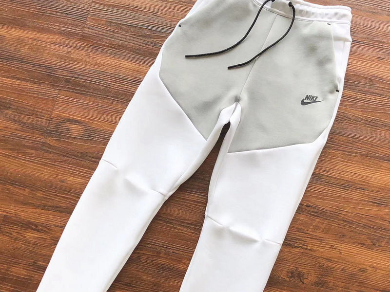 NIKE TECH FLEECE PANTS x WHITE/GREY - Phantom Kicks