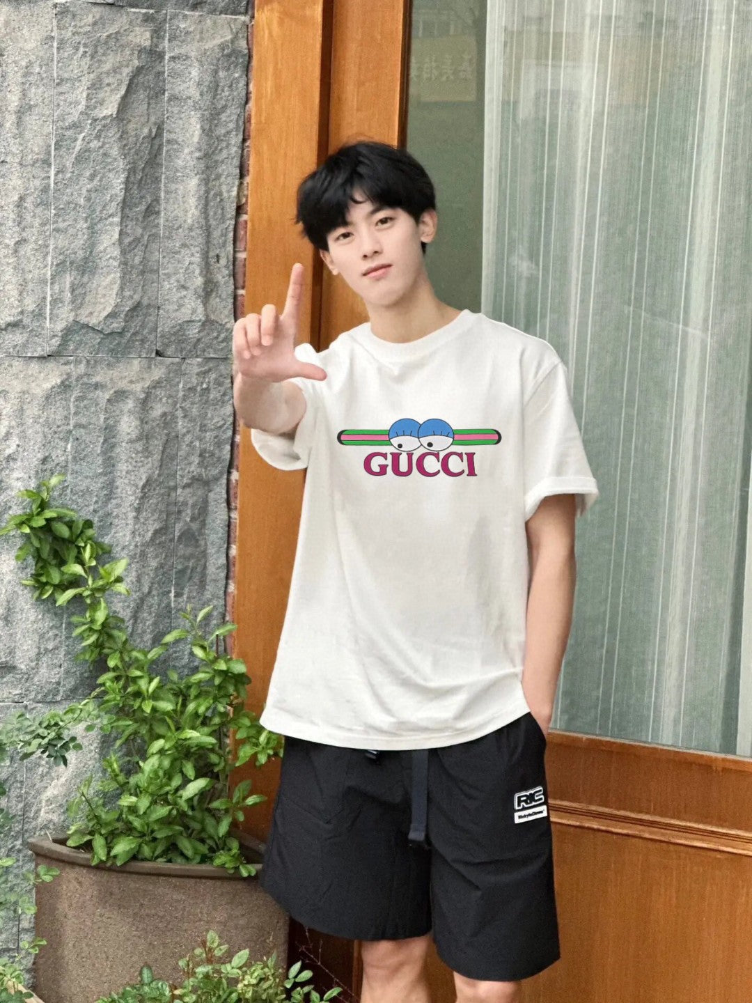 Gucci Eyes Graphic T-Shirt - Phantom Kicks