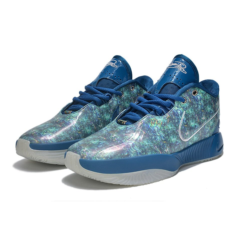 NIKE LEBRON 21 x ABALONE PEARL - Phantom Kicks
