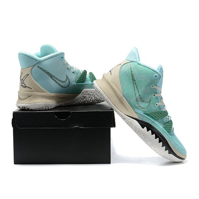 NIKE KYRIE 7 x COPA - Phantom Kicks