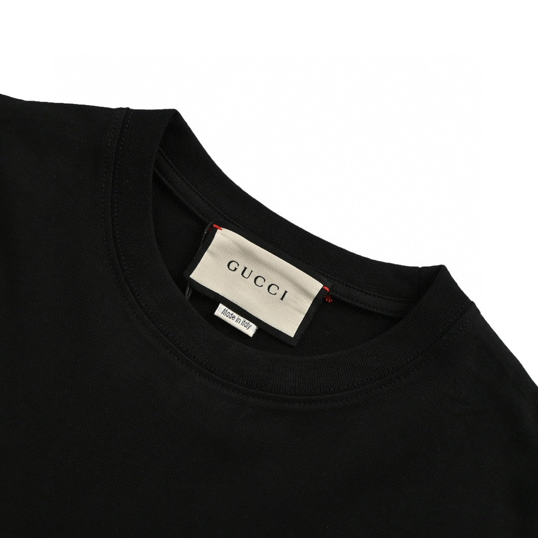 Gucci Black T-Shirt with Heart Graphic - Phantom Kicks