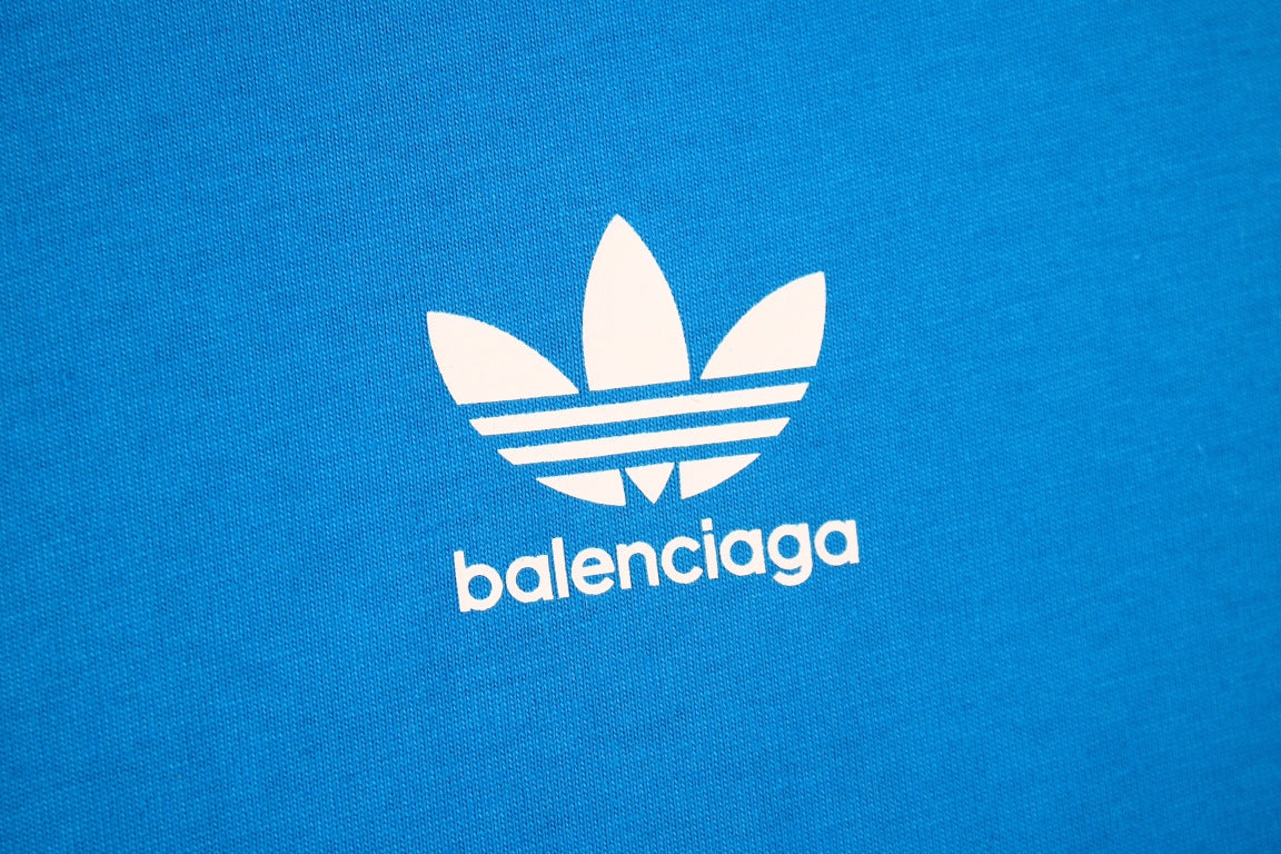Balenciaga T-shirt with Adidas Collaboration - Phantom Kicks