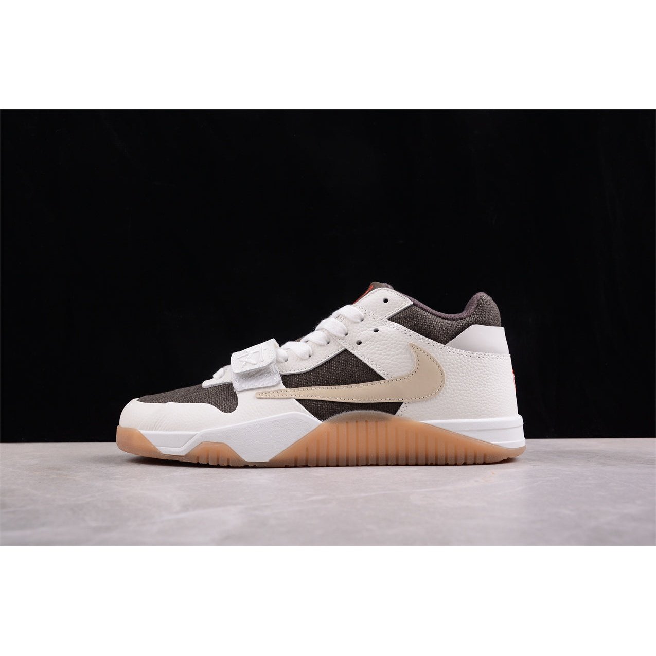 JORDAN JUMPMAN JACK TR x TRAVIS SCOTT SAIL - Phantom Kicks