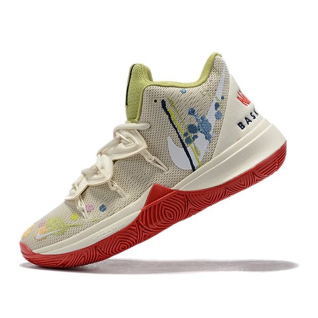 NIKE KYRIE 5 x BANDULU - Phantom Kicks